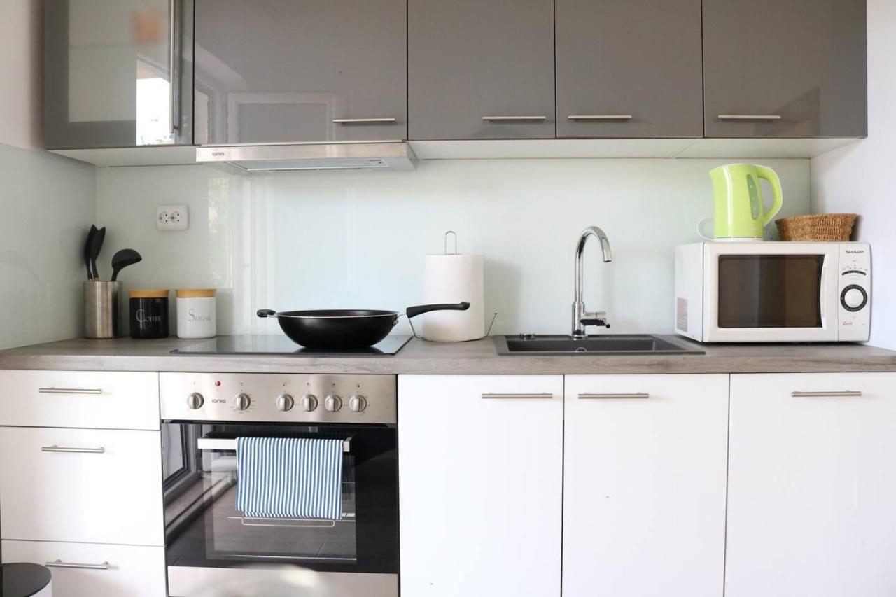 Apartments Ela Trogir Ngoại thất bức ảnh
